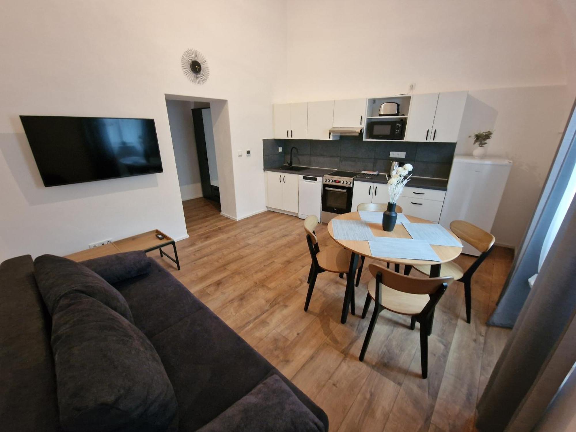 Apartman Anezka 3 S Virivou Vanou Jičín Εξωτερικό φωτογραφία